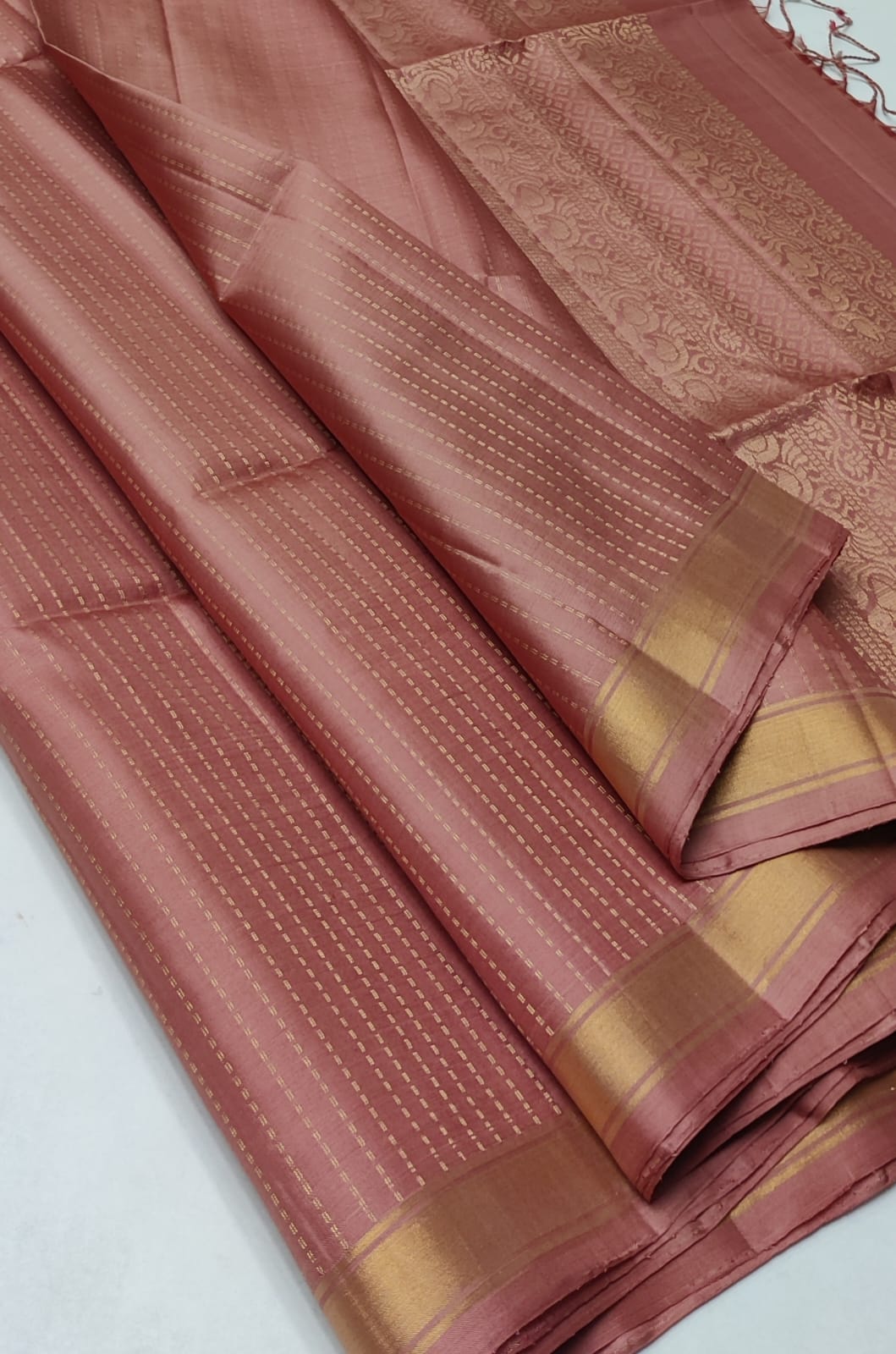 Striped body with small border kanjivaram