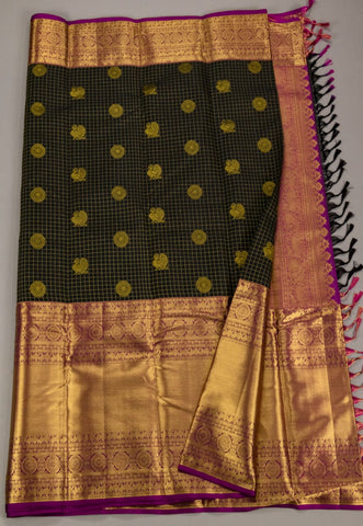 Peacock & Chakra Motifs kanjivaram