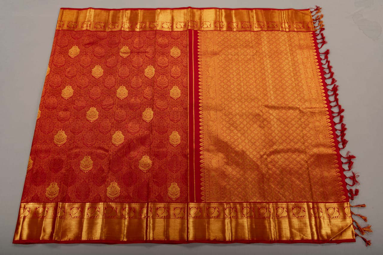 Peacock & Floral Motifs kanjivaram