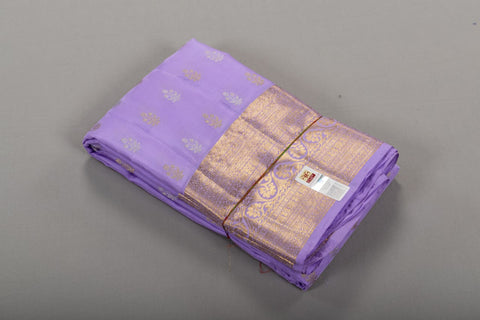 Small Floral Motifs kanijvaram