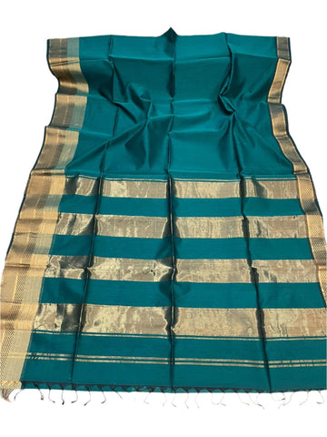 Golden stripe pallu maheshwari