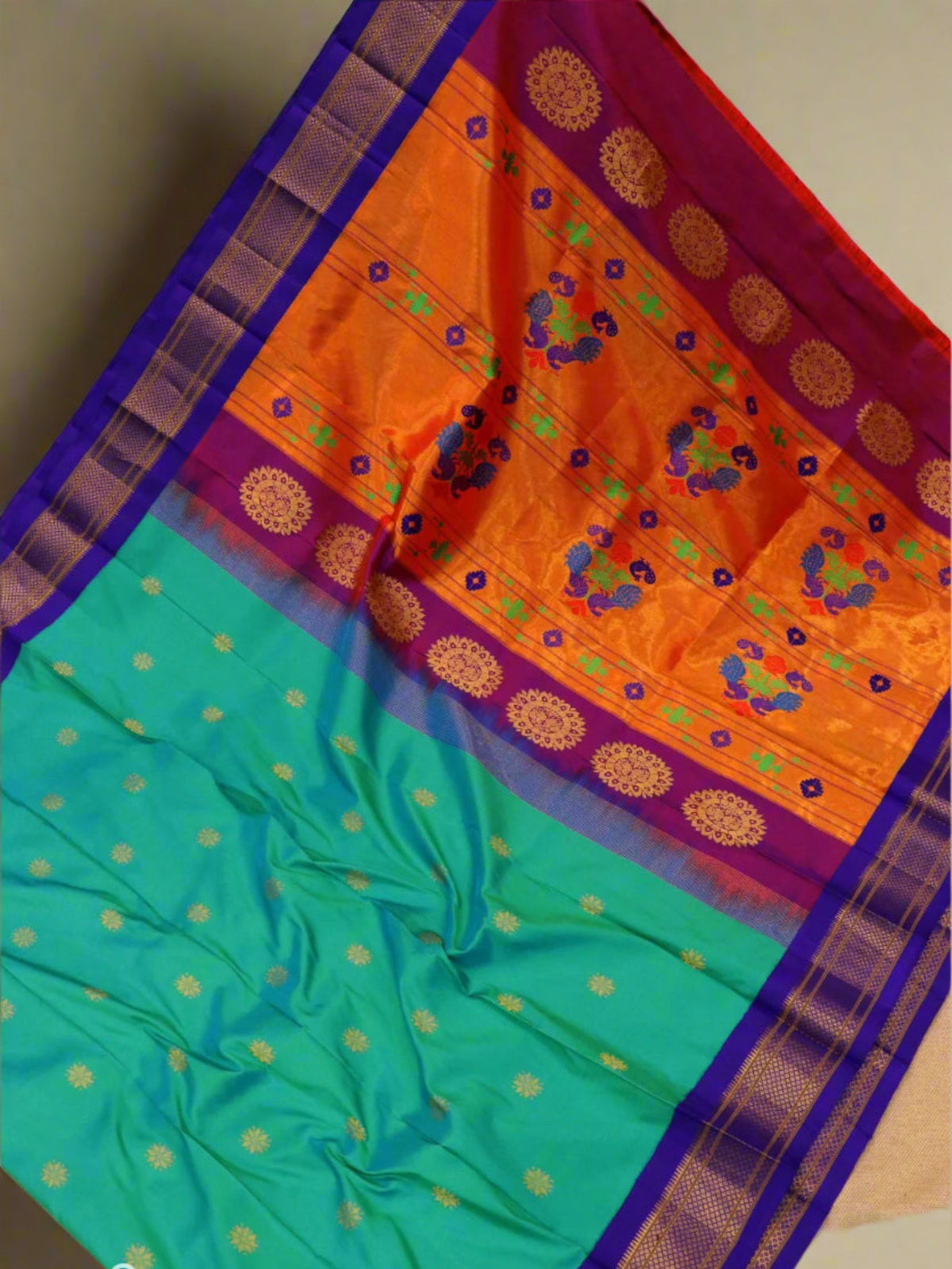 Maharani paithani