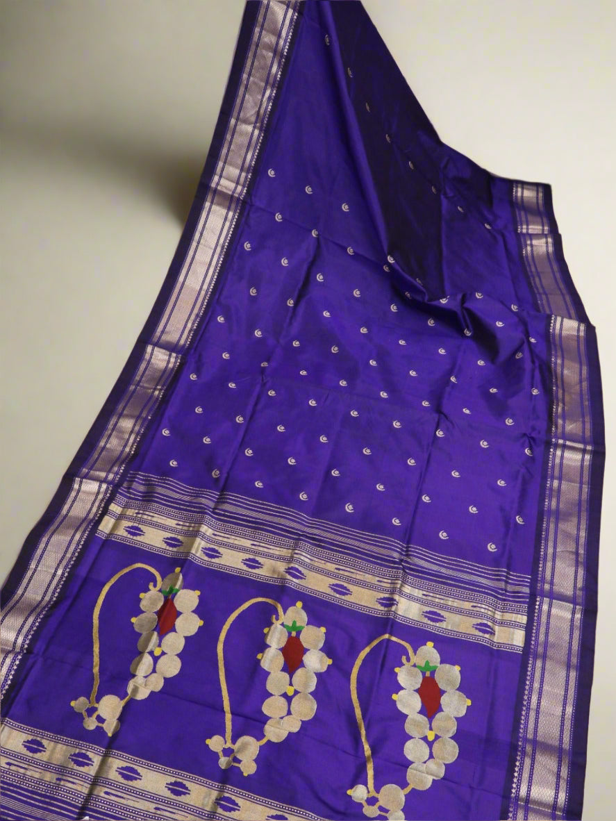Fancy pallu paithani