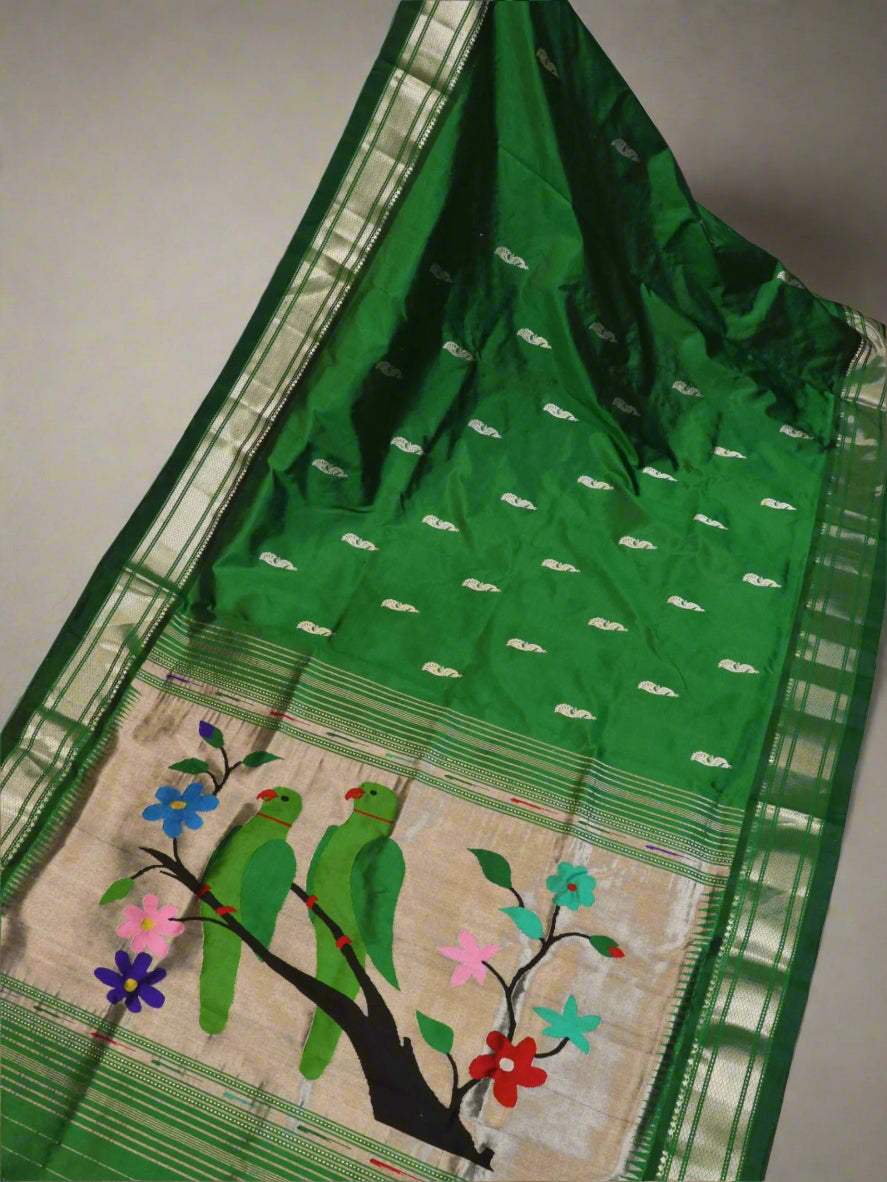 Fancy pallu paithani