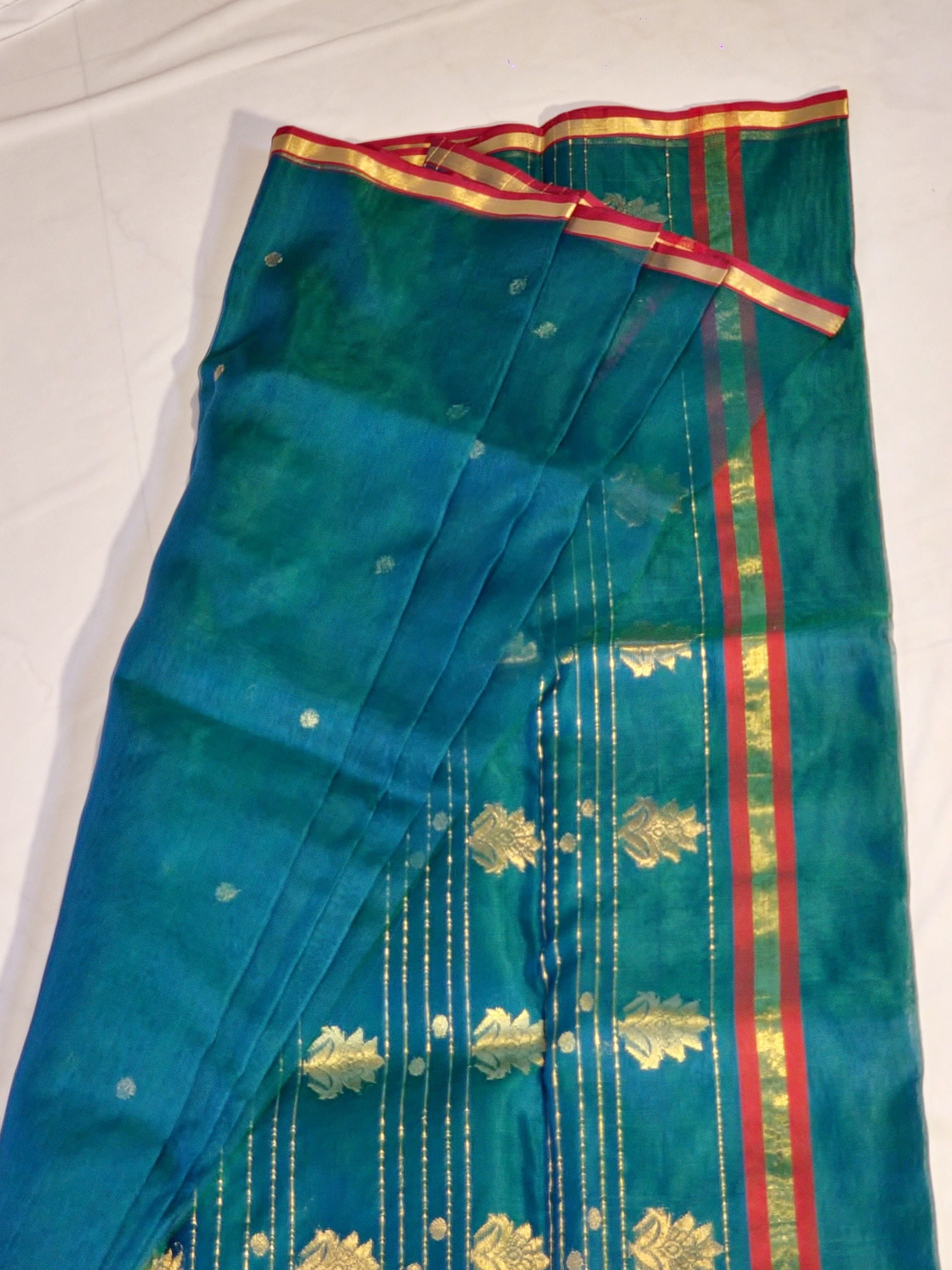 Small border Kataan silk