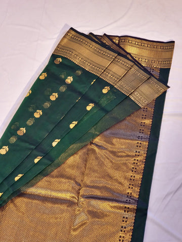 Lotus butti Kataan silk