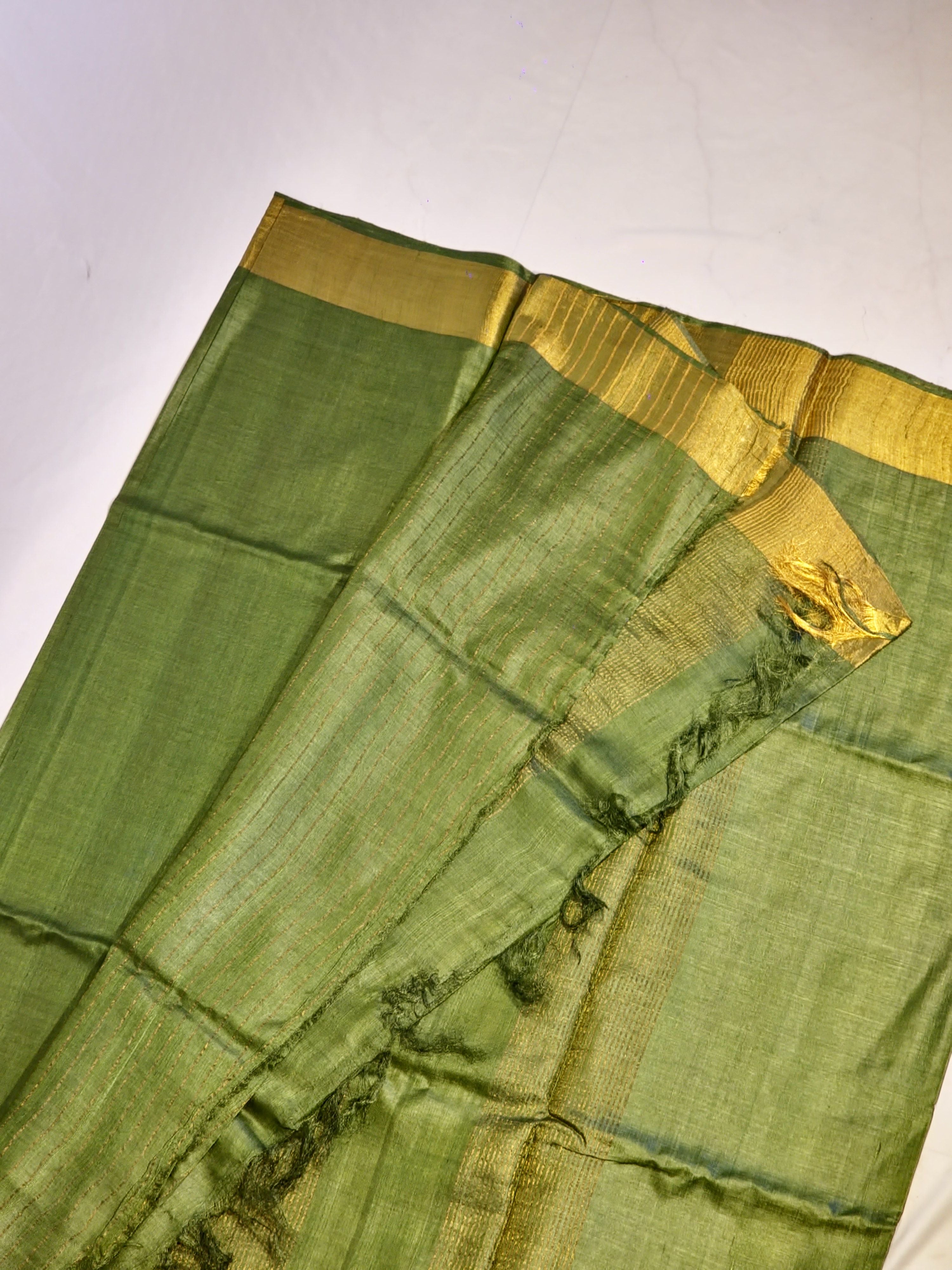 Plain Kosa saree with big golden border